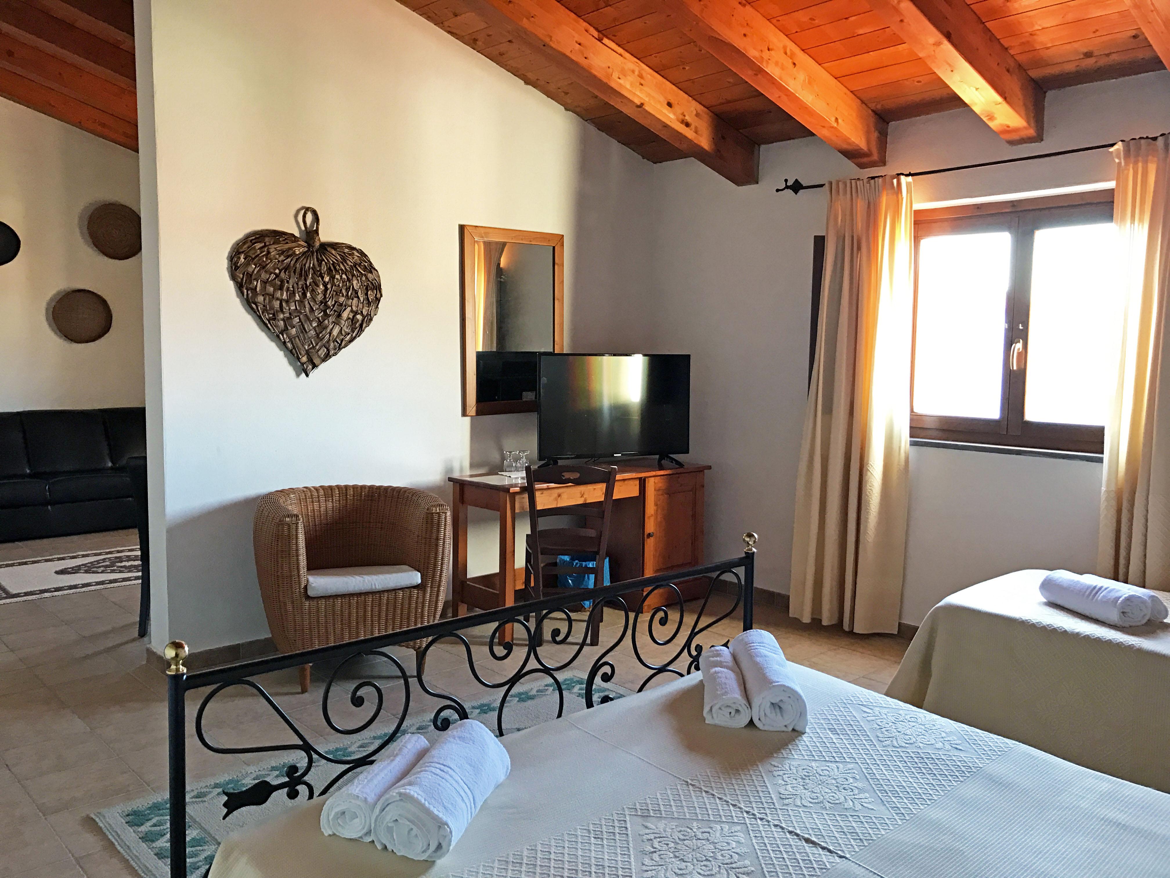 אבאסנטה Hotel Su Baione מראה חיצוני תמונה