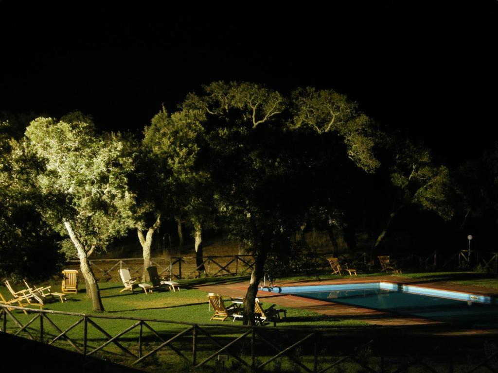 אבאסנטה Hotel Su Baione מראה חיצוני תמונה
