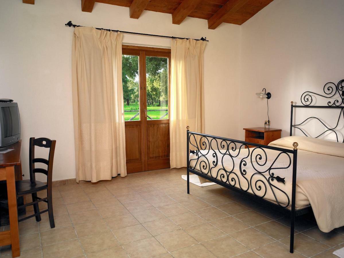 אבאסנטה Hotel Su Baione מראה חיצוני תמונה